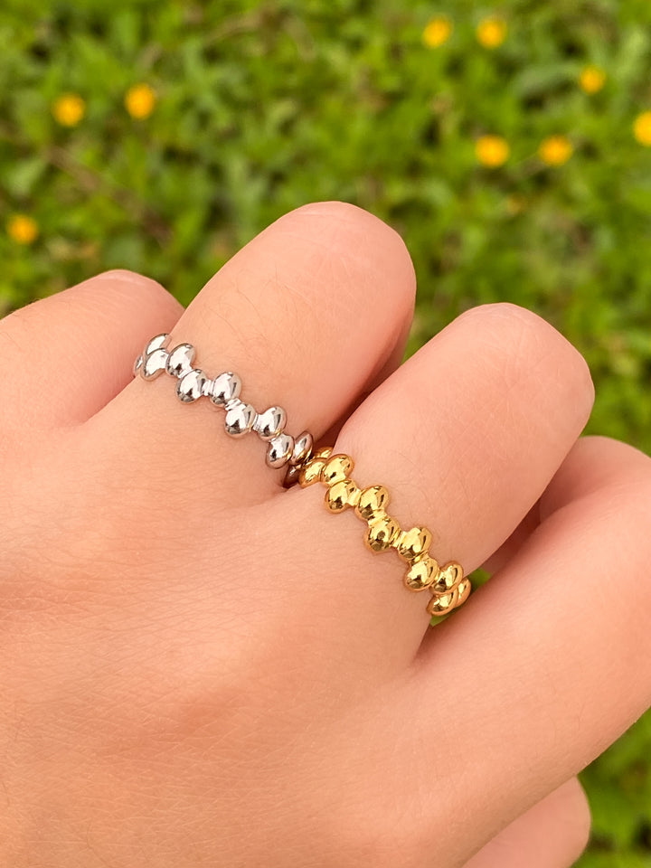 Anillo Bolitas ZigZag