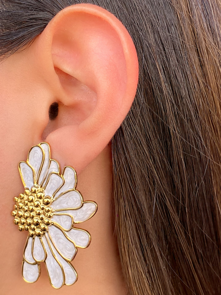 Par Arete Flor Colores Centro Dorado