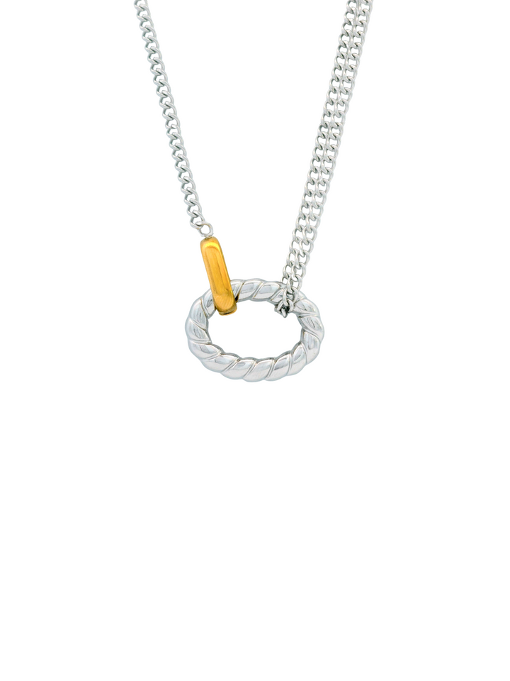 Collar Con Dije Ovalado Trenzado