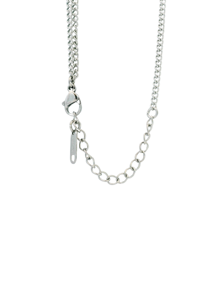 Collar Con Dije Ovalado Trenzado