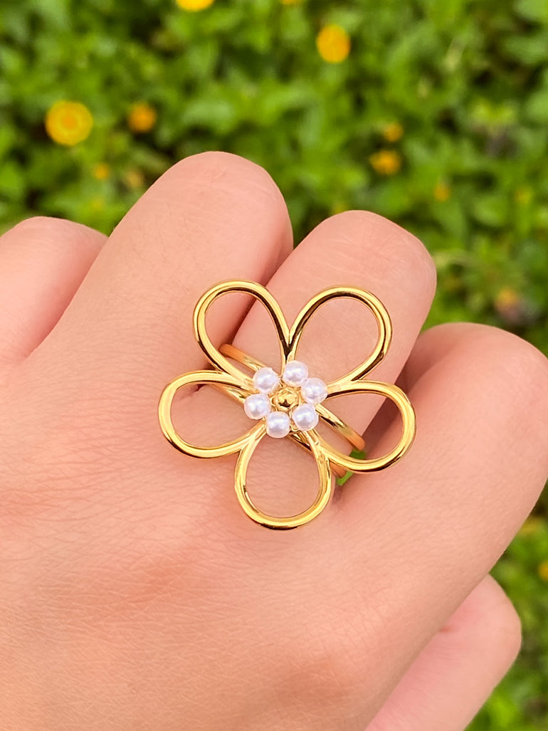 Anillo Flor Contorno Perlas