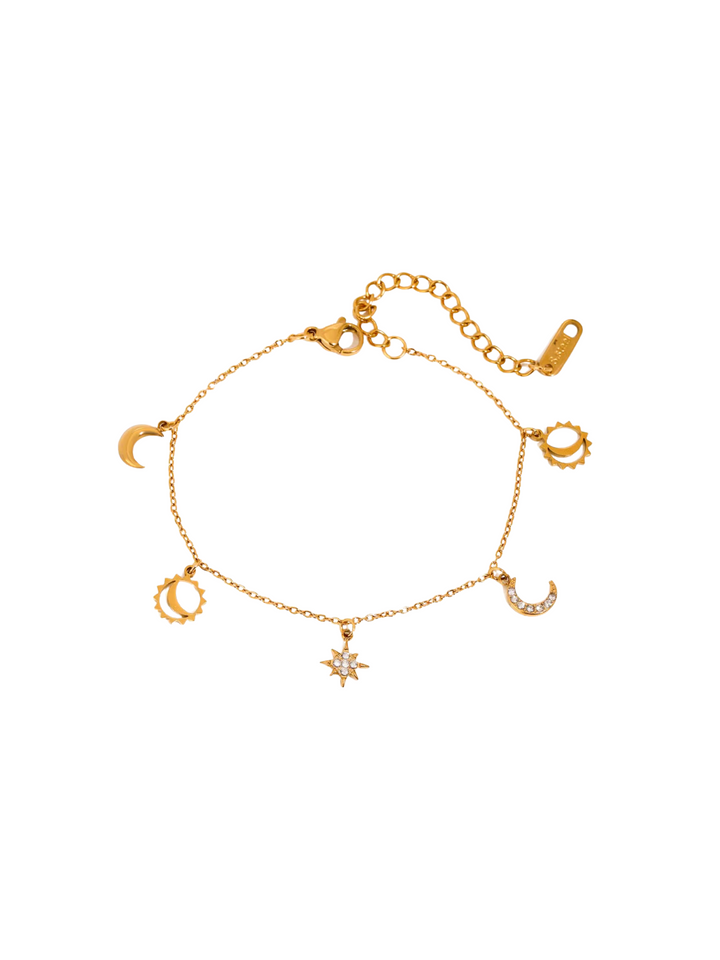 Pulsera Con Dijes Lunas Colgantes