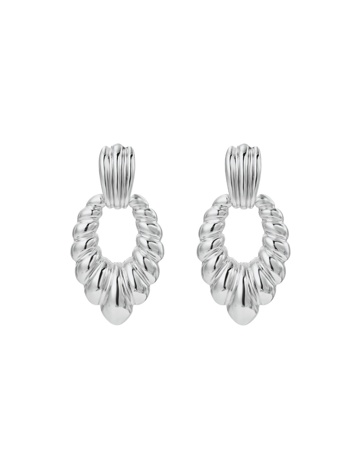 Par Arete Con Dije Ovalado Trenzado