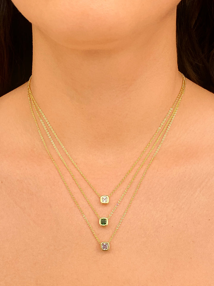 Collar Birthstone Cuadrado Dorado