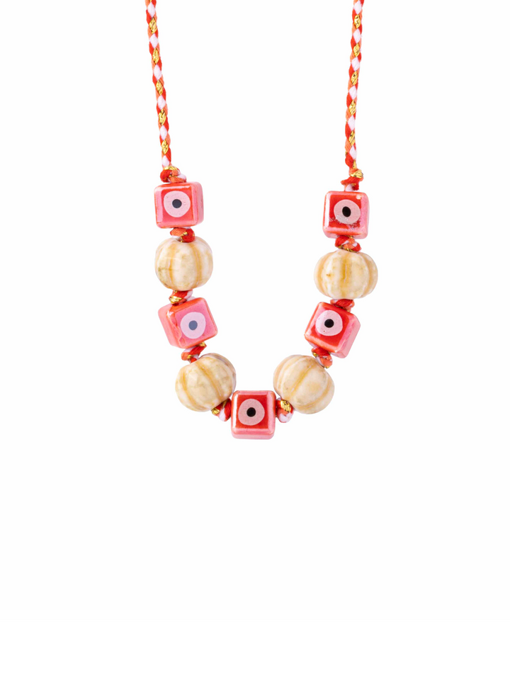 Collar Rojo Con Ojos Cuadrados