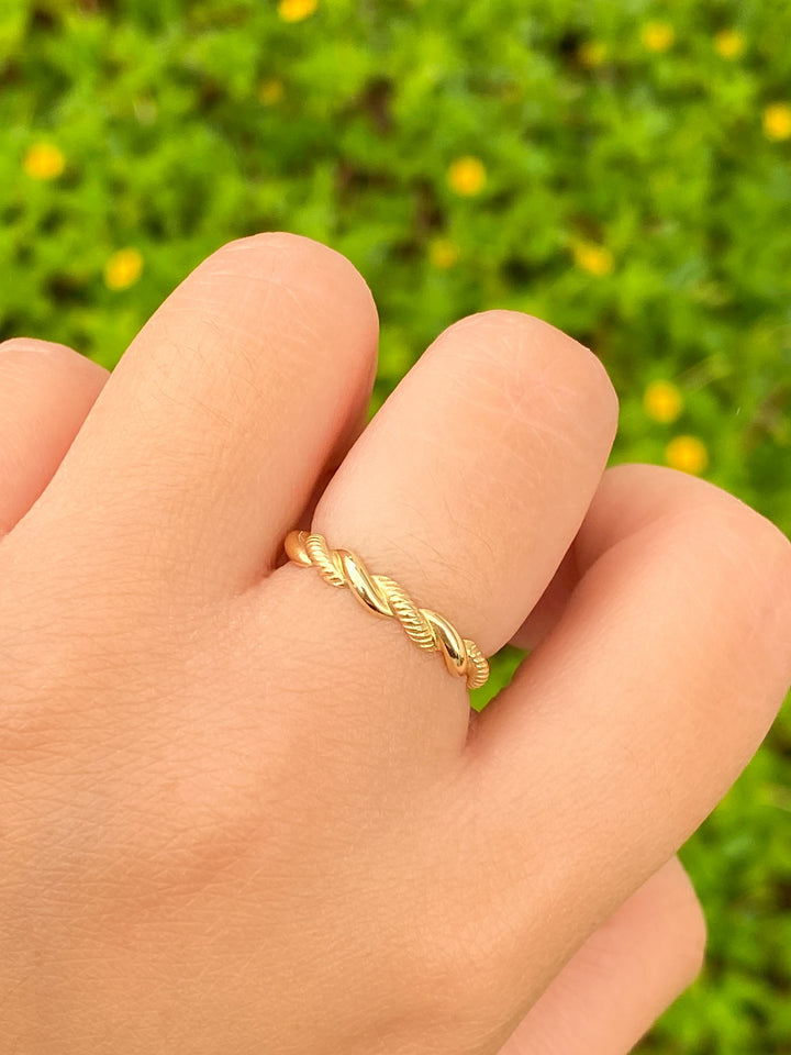 Anillo Trenzado Oro 14k