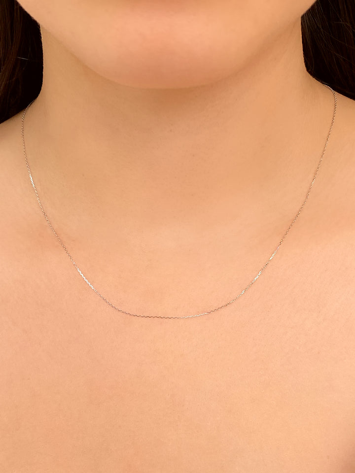 Cadena Delgada Tipo Clip Oro Blanco 14k