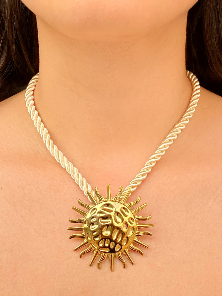 Collar Beige Dije Sol Chunky