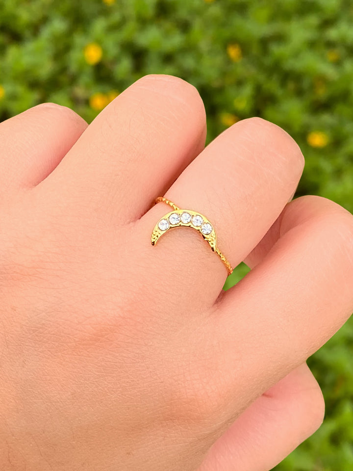 Anillo Con Textura Ajustable Luna Zirconias