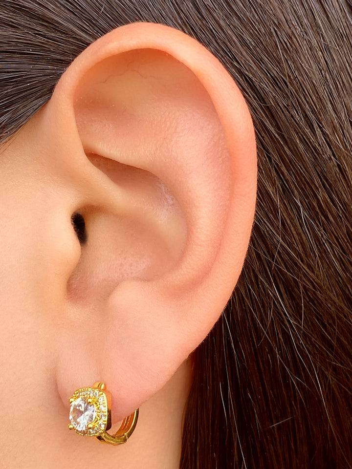 Par Arracada Zirconia Cuadrada