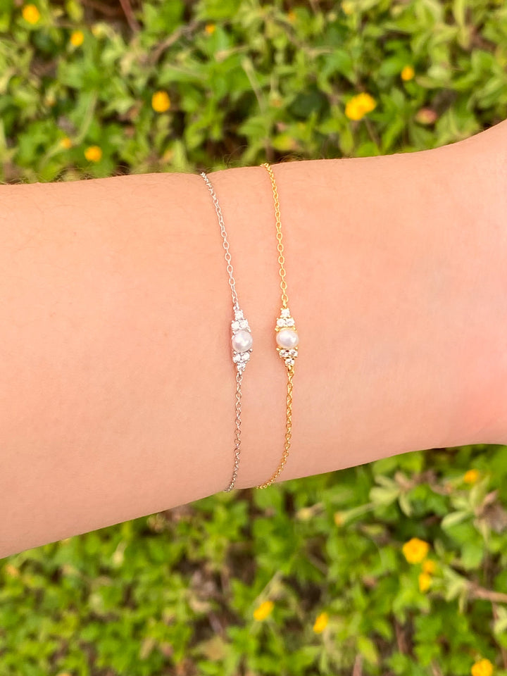 Pulsera Perla Central y Zirconias