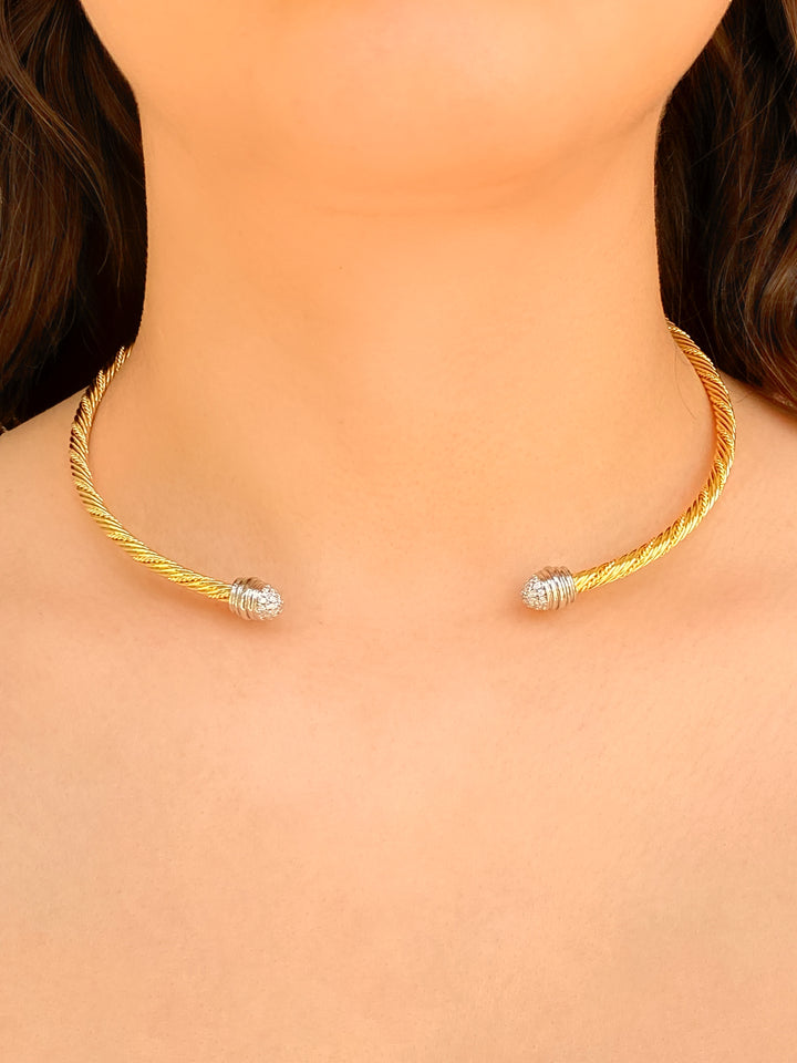 Choker Abierto Trenzado Con Borde Zirconias