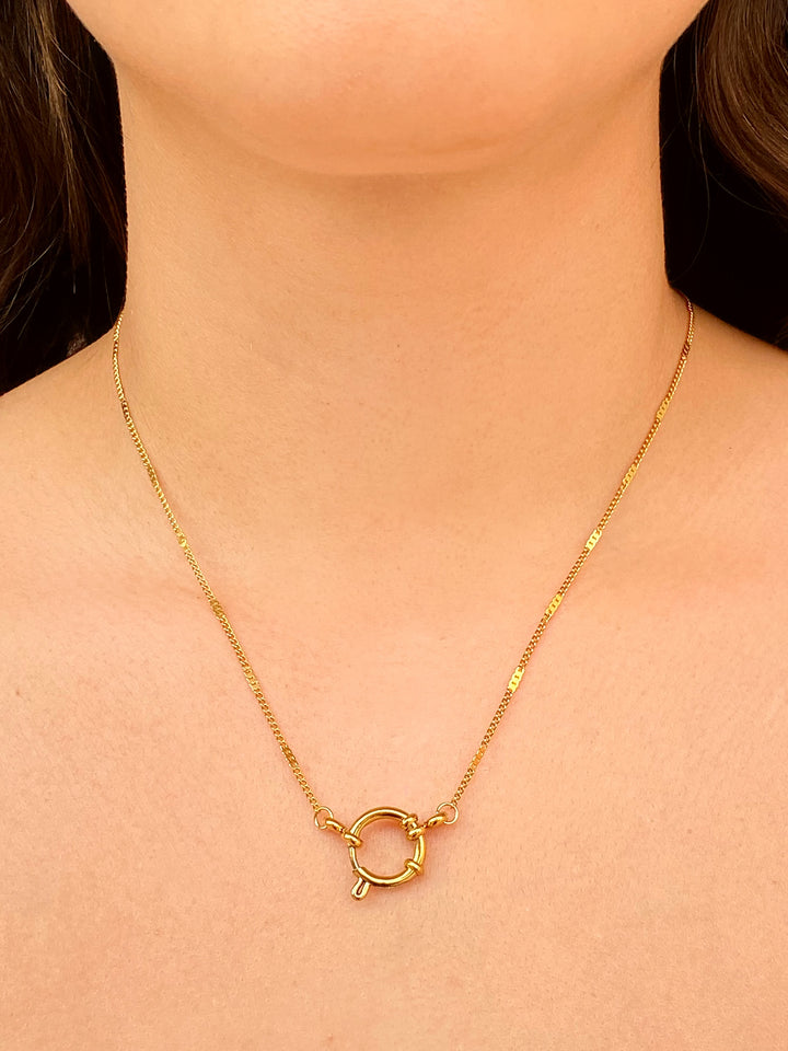 Collar Broche Timon Con Dijes Pez y Coral