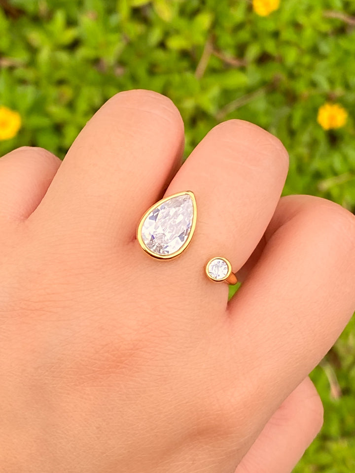 Anillo Abierto Con Zirconias Gota
