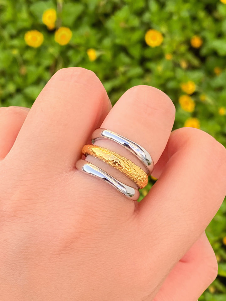 Anillo Combinado Triple Linea Martillado