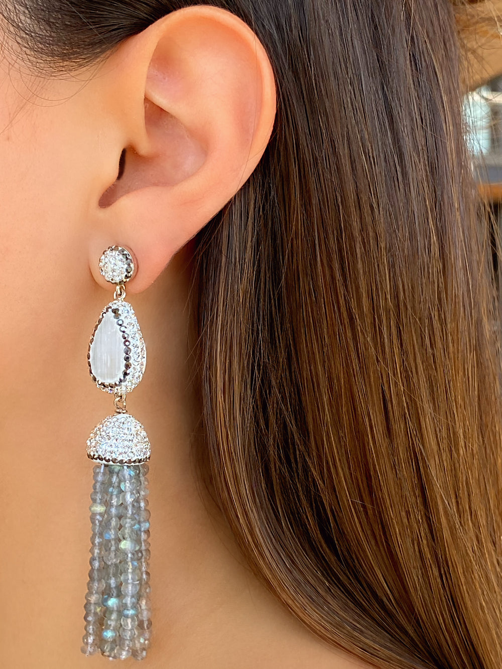 Par Arete Piedra Celenita Plateado