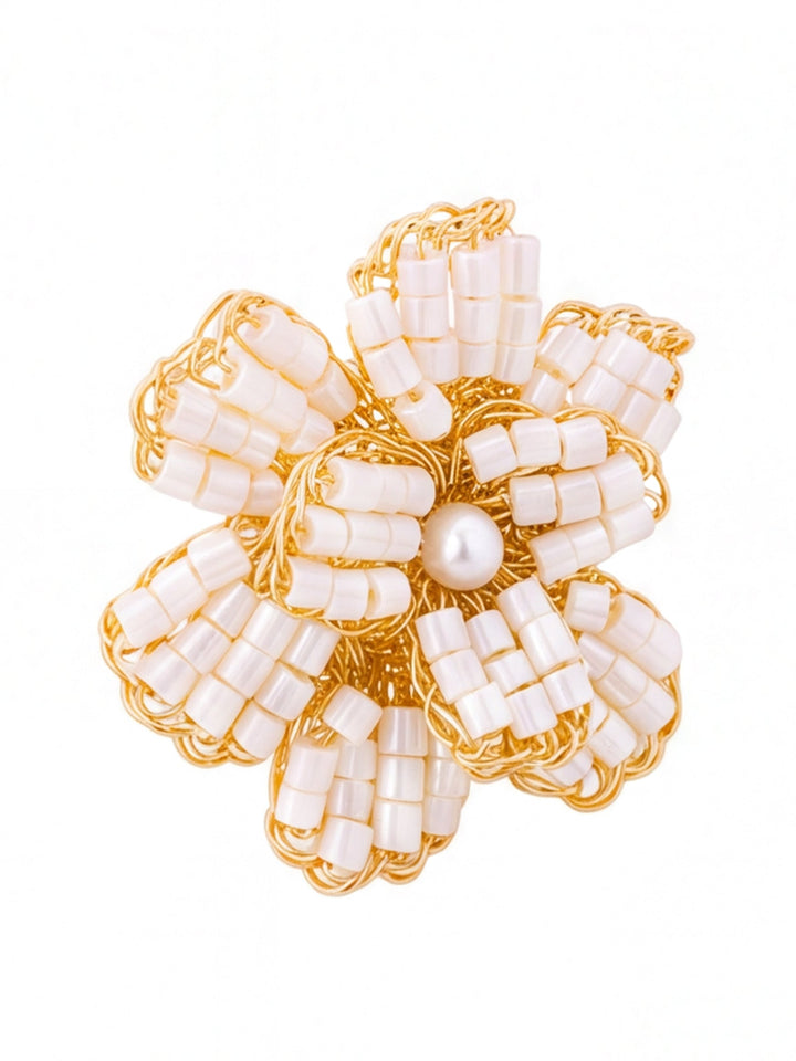 Par Arete Flor Beige Con Perla