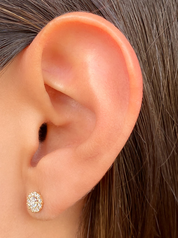 Arete Broquel Halo Diamantes 0.22 CT Oro 14k