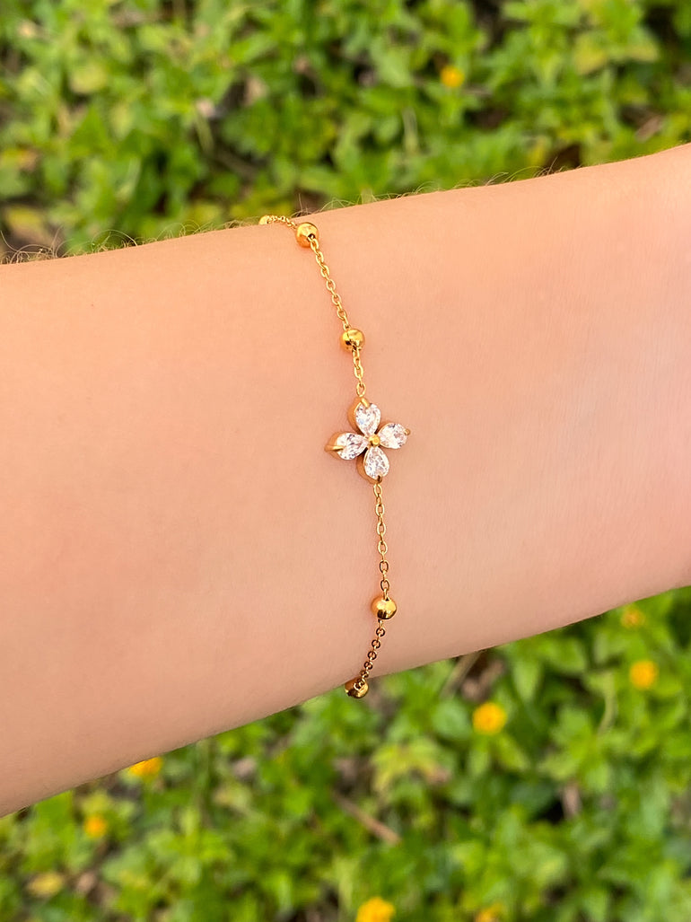 Pulsera Con Flor Zirconias Y Bolitas