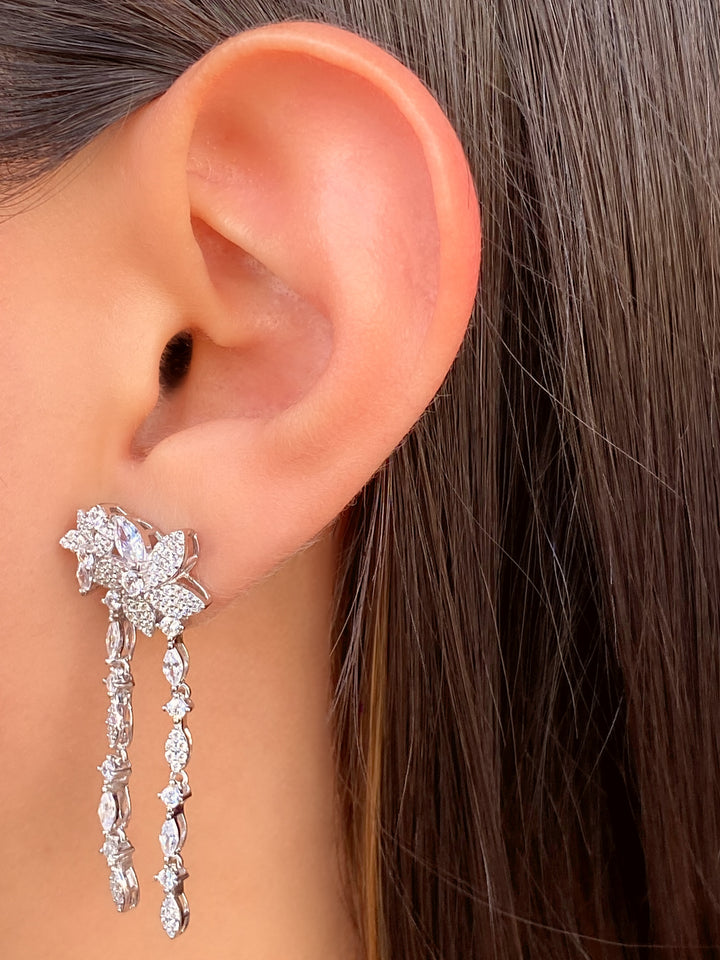Par Arete Doble Flor Cinco Petalos Con Zirconias