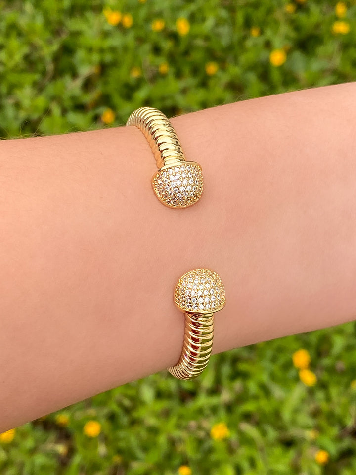 Brazalete Abierto Con Borde Zirconias