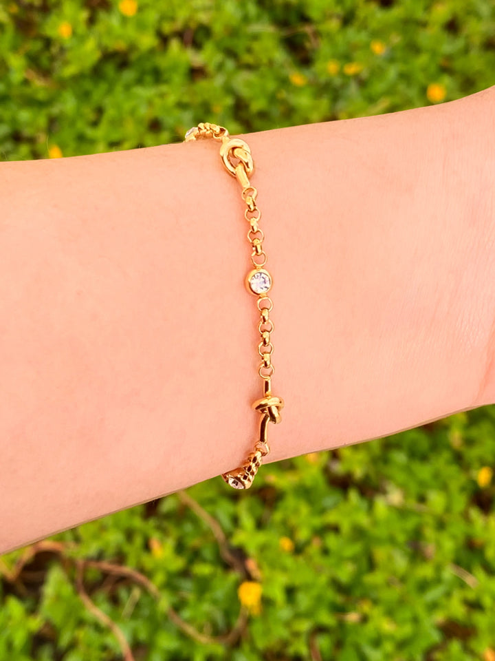 Pulsera Nudos Y Zirconias