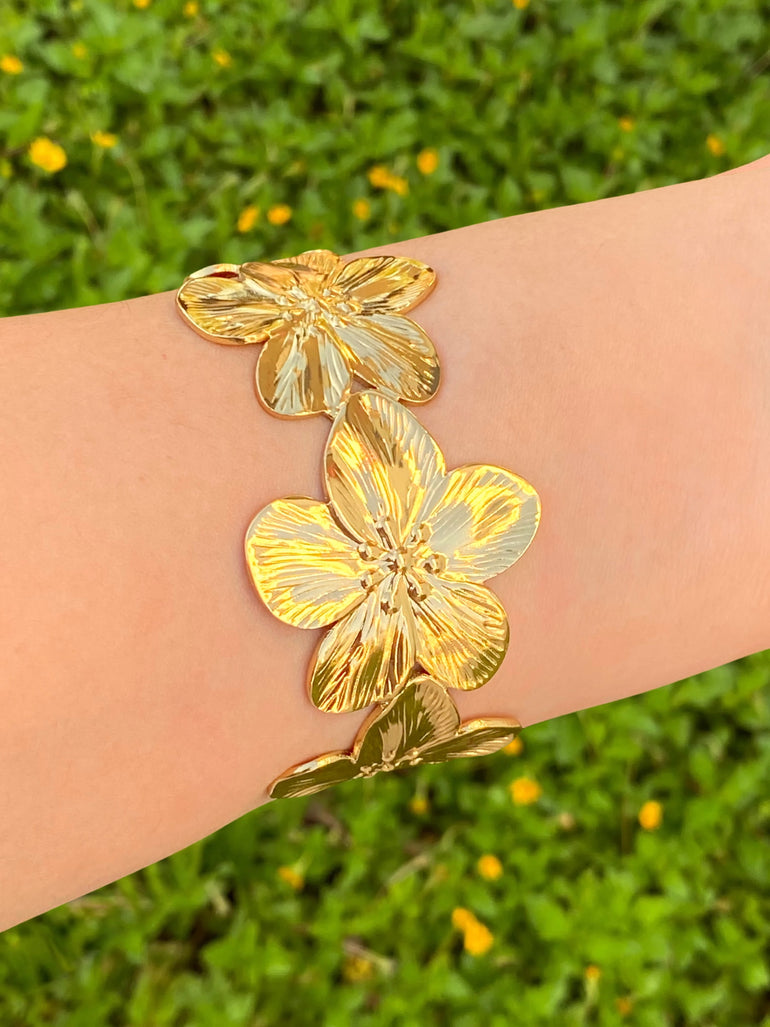 Brazalete Flores Con Textura