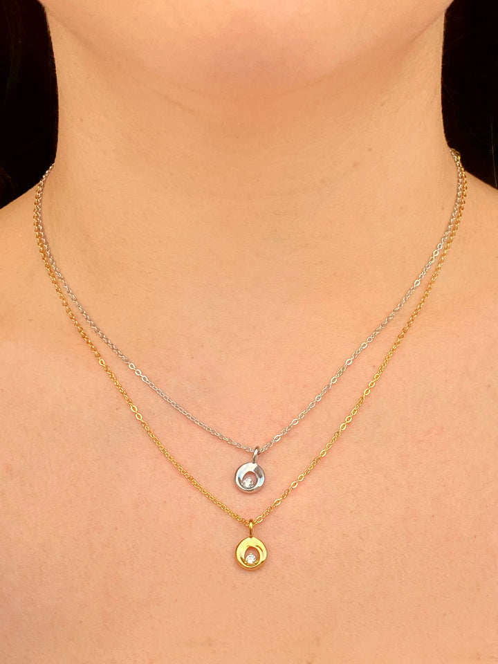 Collar Dije Circulo Con Zirconia Central