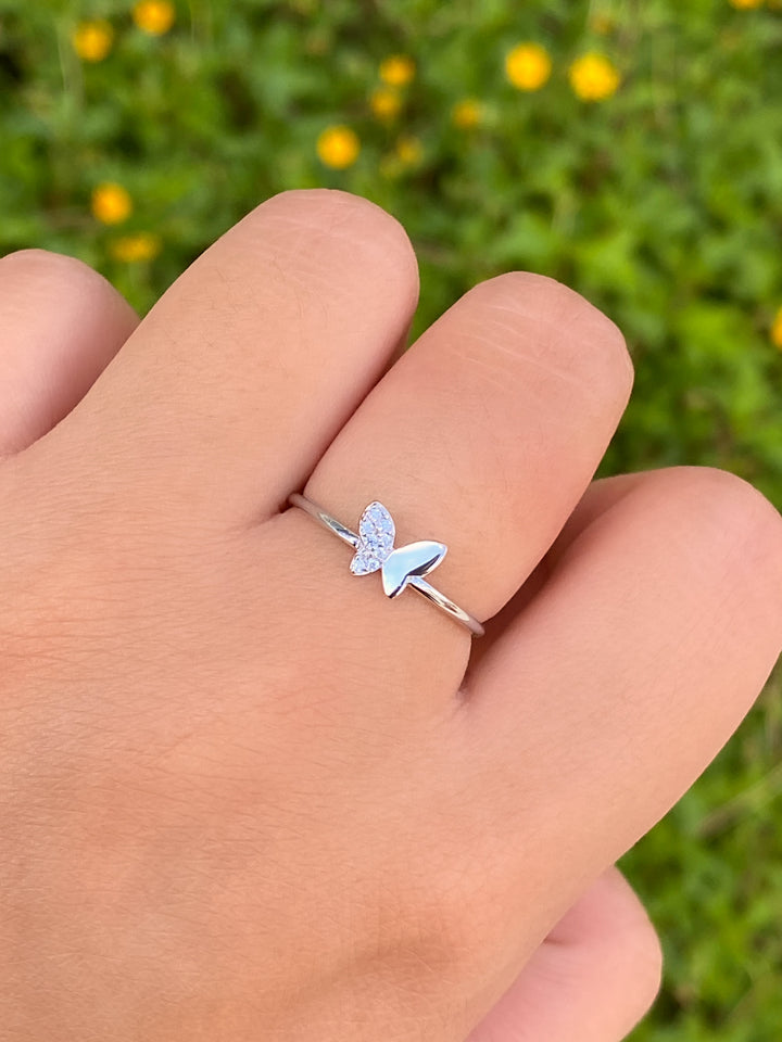 Anillo Mariposa Mitad Zirconias Semi Ajustable