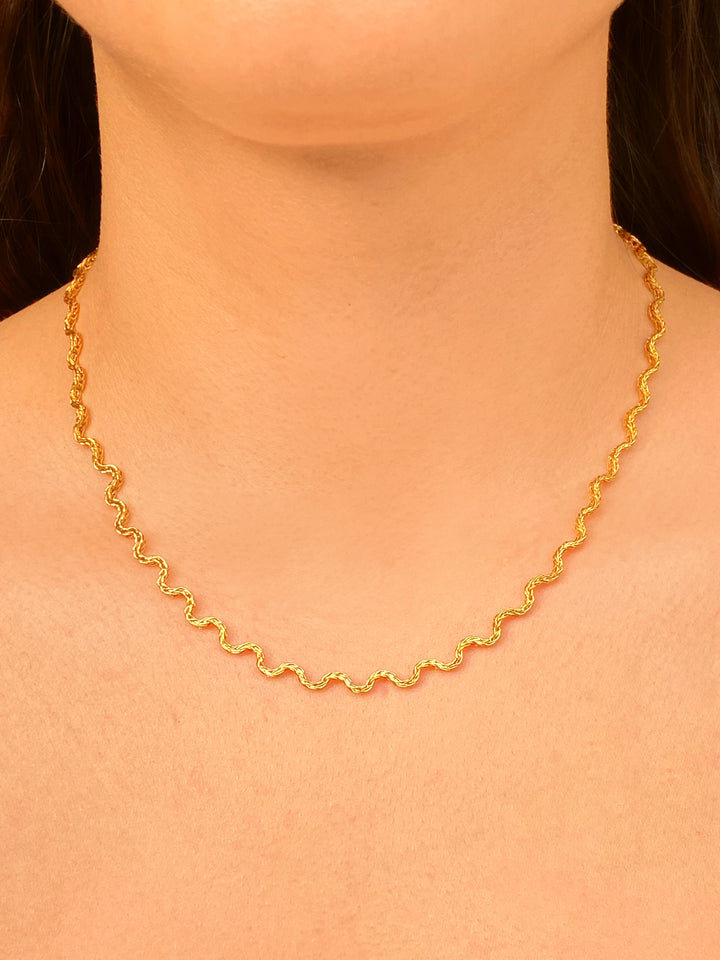 Collar Ondulado Trenzado