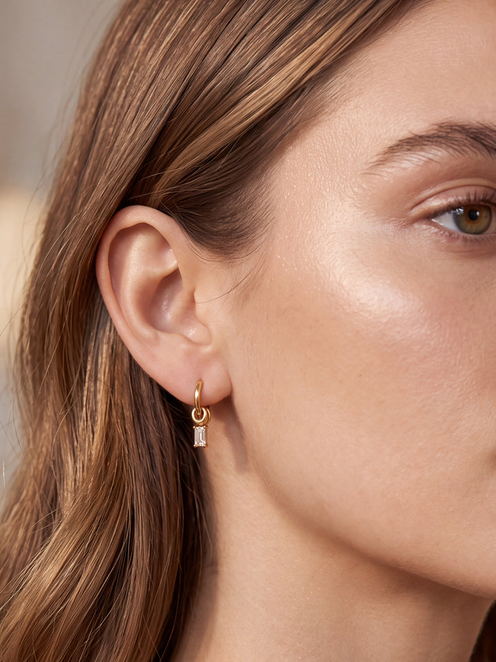 Par Arracada Con Aros Y Dije Baguette