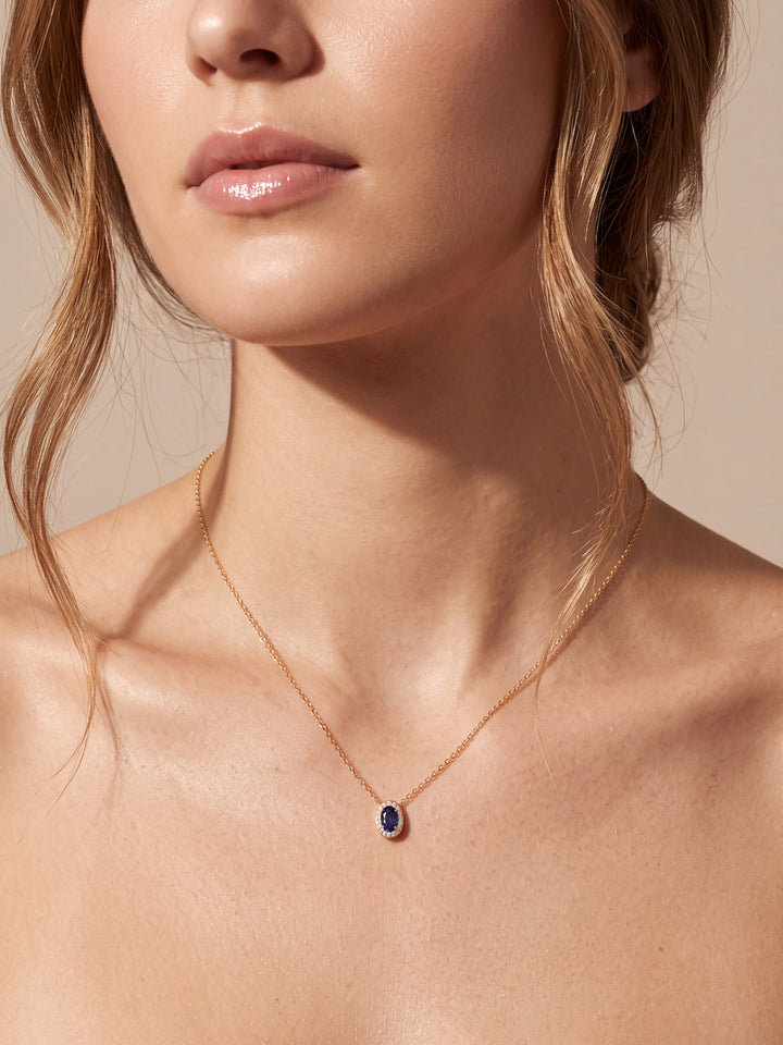 Collar Ovalo Con Zirconia Azul