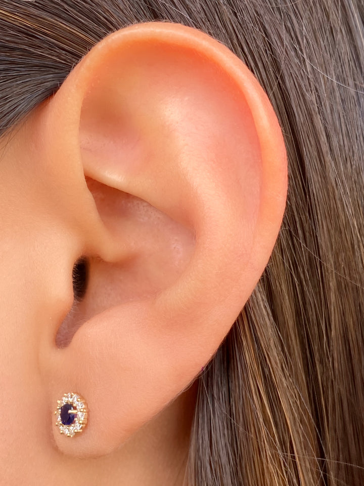 Arete Broquel Zafiro y Esmeralda Con Halo Diamantes Oro 14k