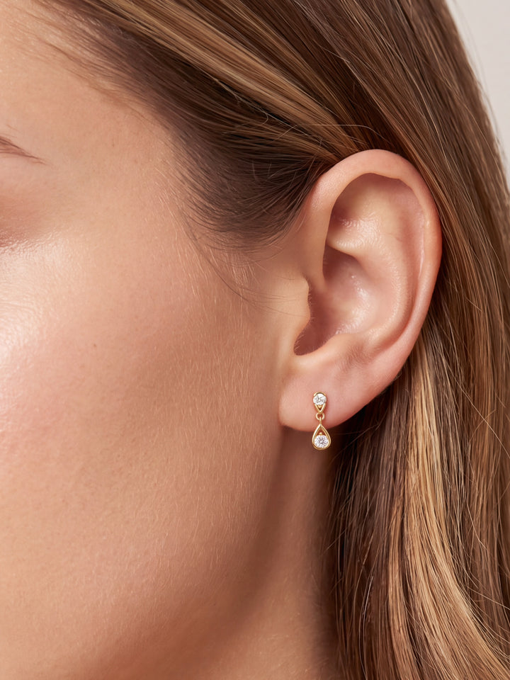 Par Arete Mini Gota Abierta Con Zirconia