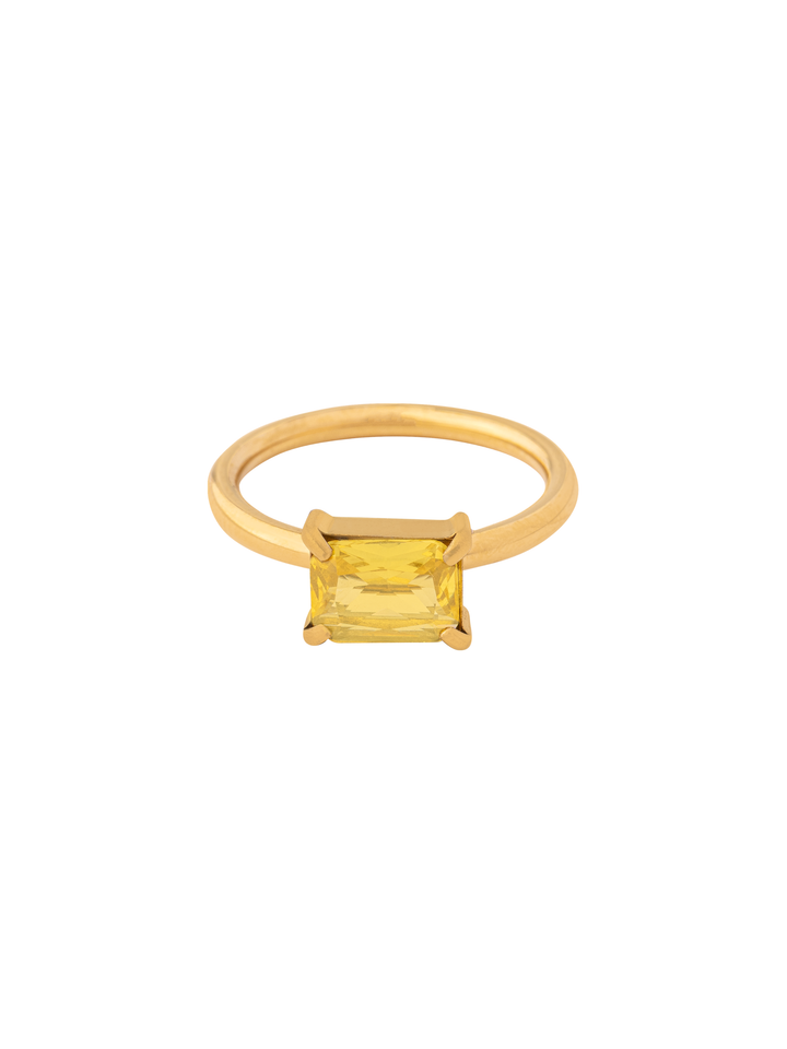 Anillo Con Zirconia Central Rectangular