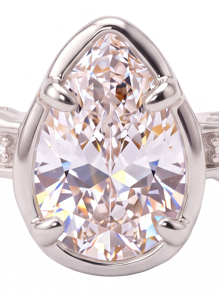 Anillo Gota Con Zirconias