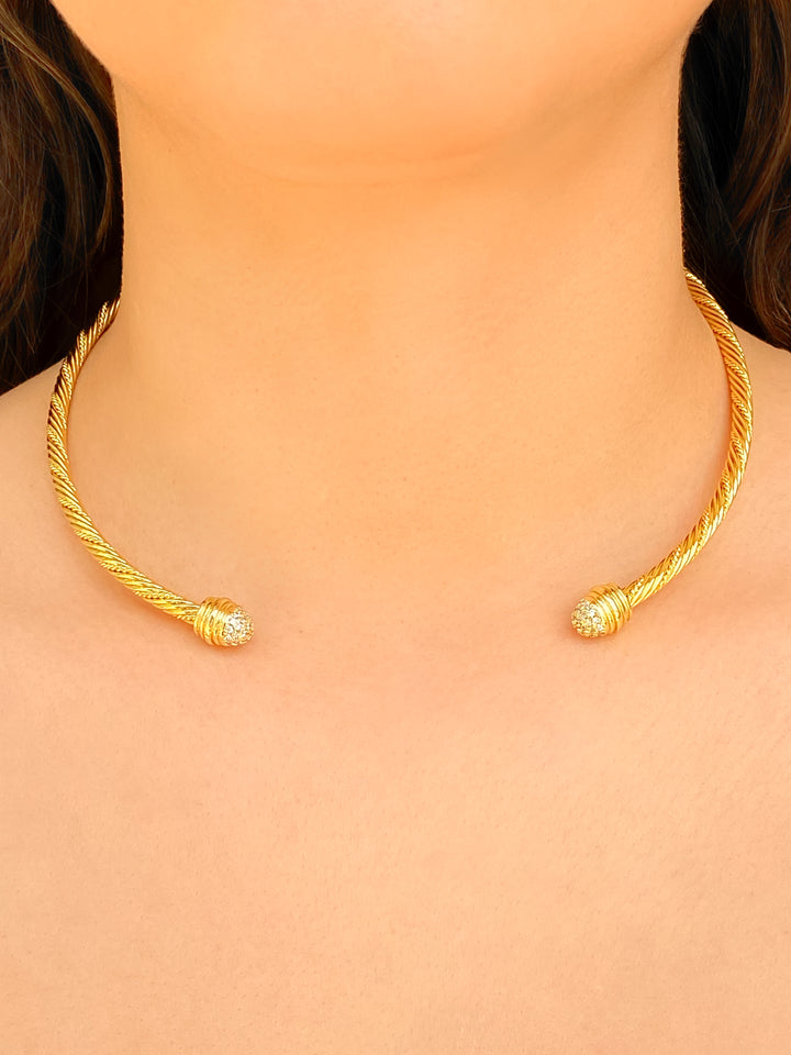 Choker Abierto Trenzado Con Borde Zirconias