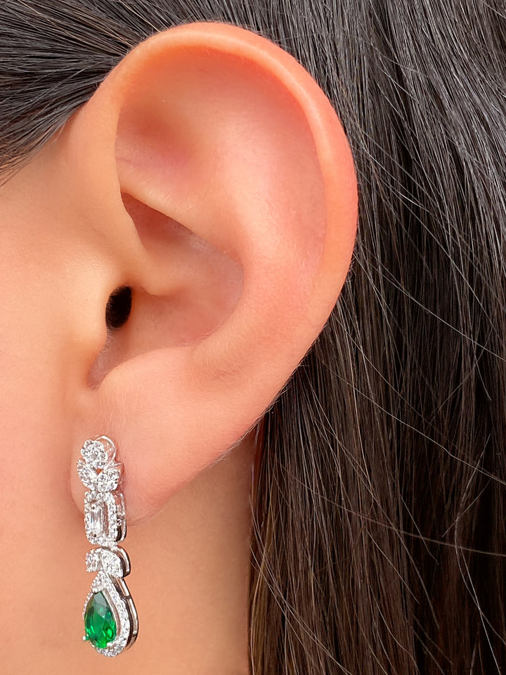 Par Arete Hojas, Rectangulo Con Gota Zirconias