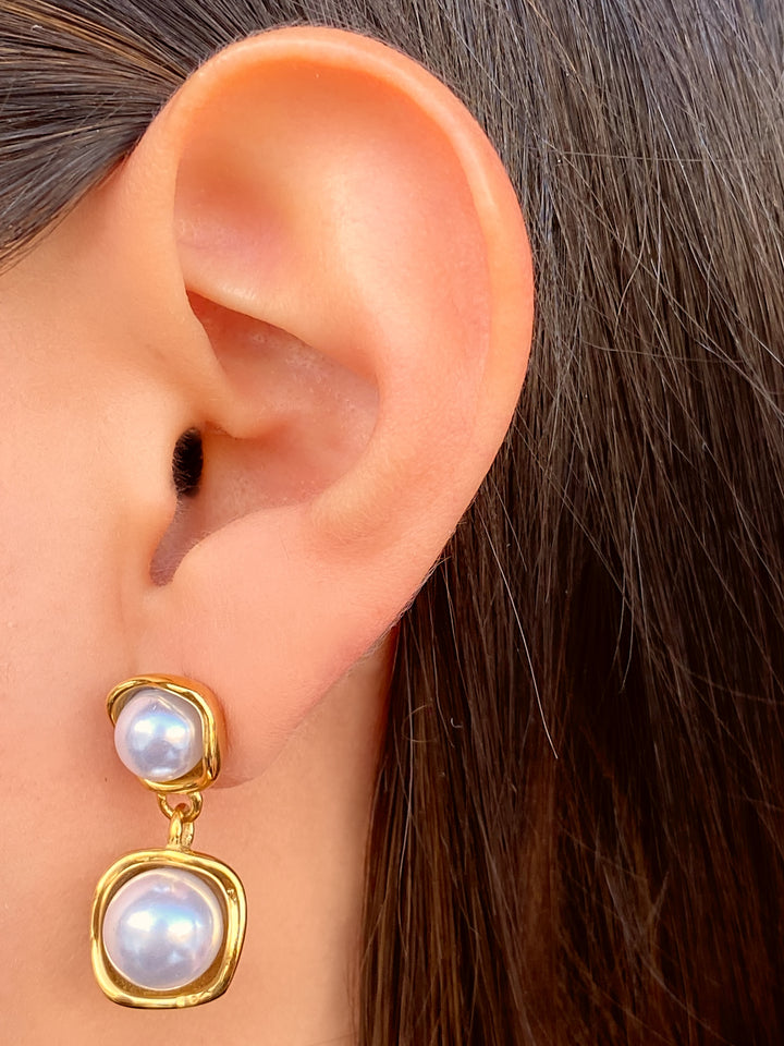 Par Arete Doble Cuadrado Irregular Con Perla