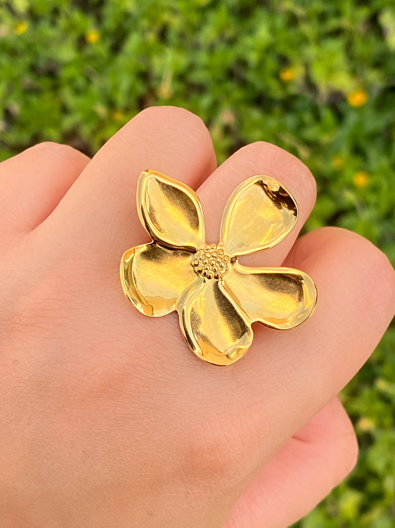 Anillo Con Flor Irregular Chunky