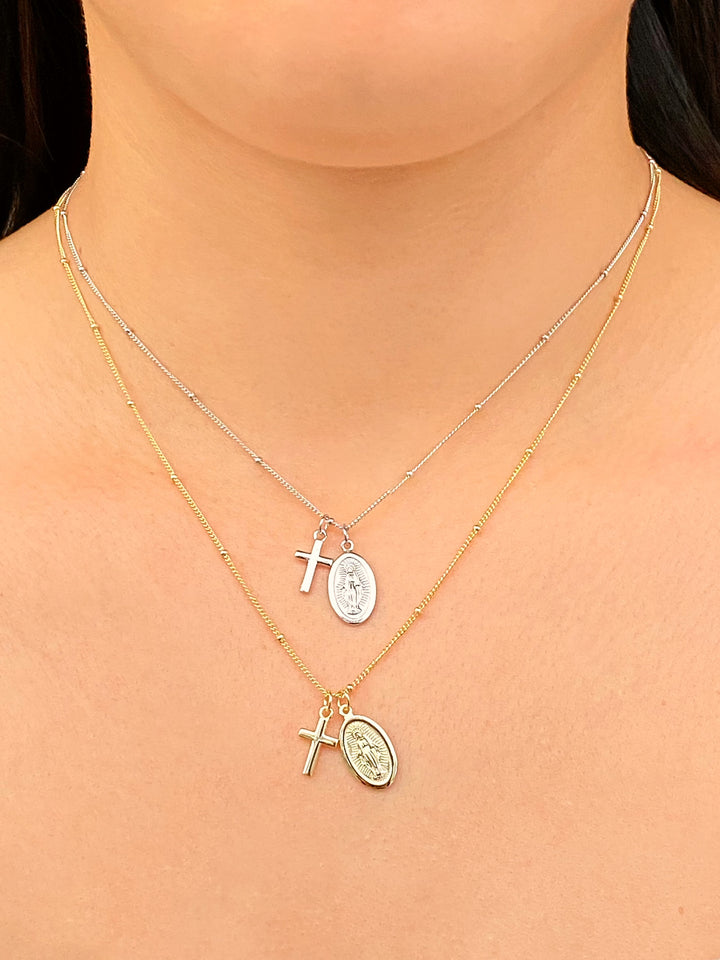 Collar Bolitas Con Virgen Y Cruz