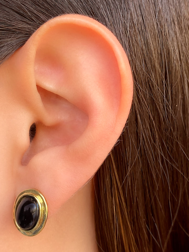 Par Arete Ovalado Con Piedra