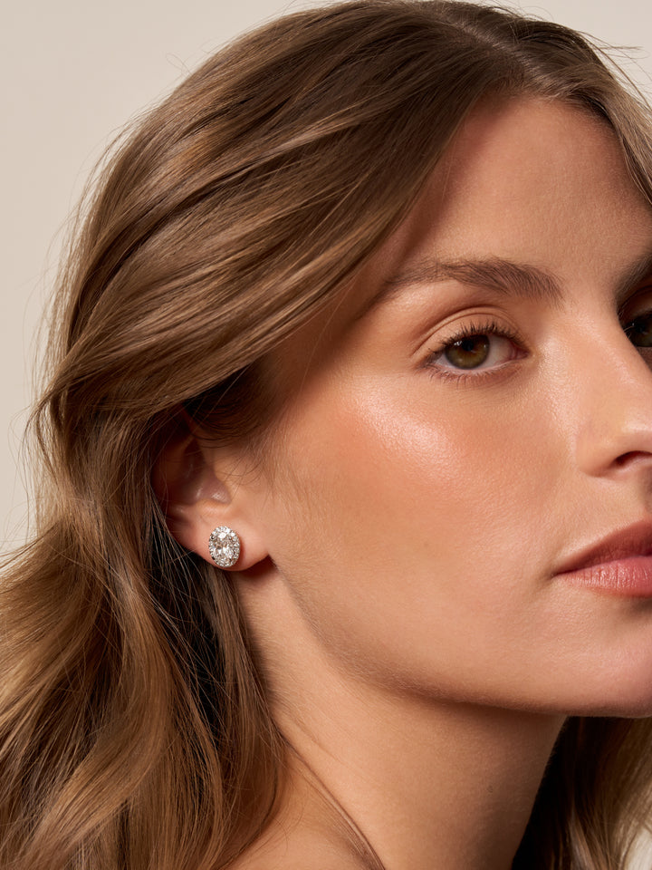 Par Arete Corte Oval con Halo 3.56 Ct Diamantes Lab Grown