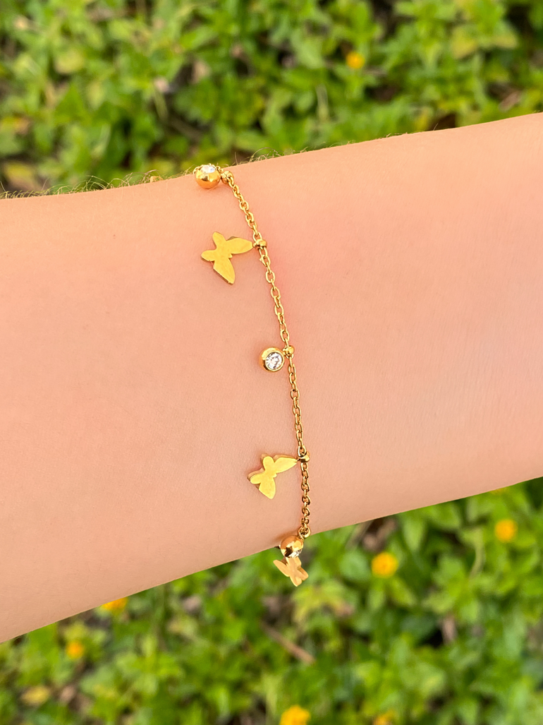 Pulsera Con Dijes Mariposas Y Zirconias