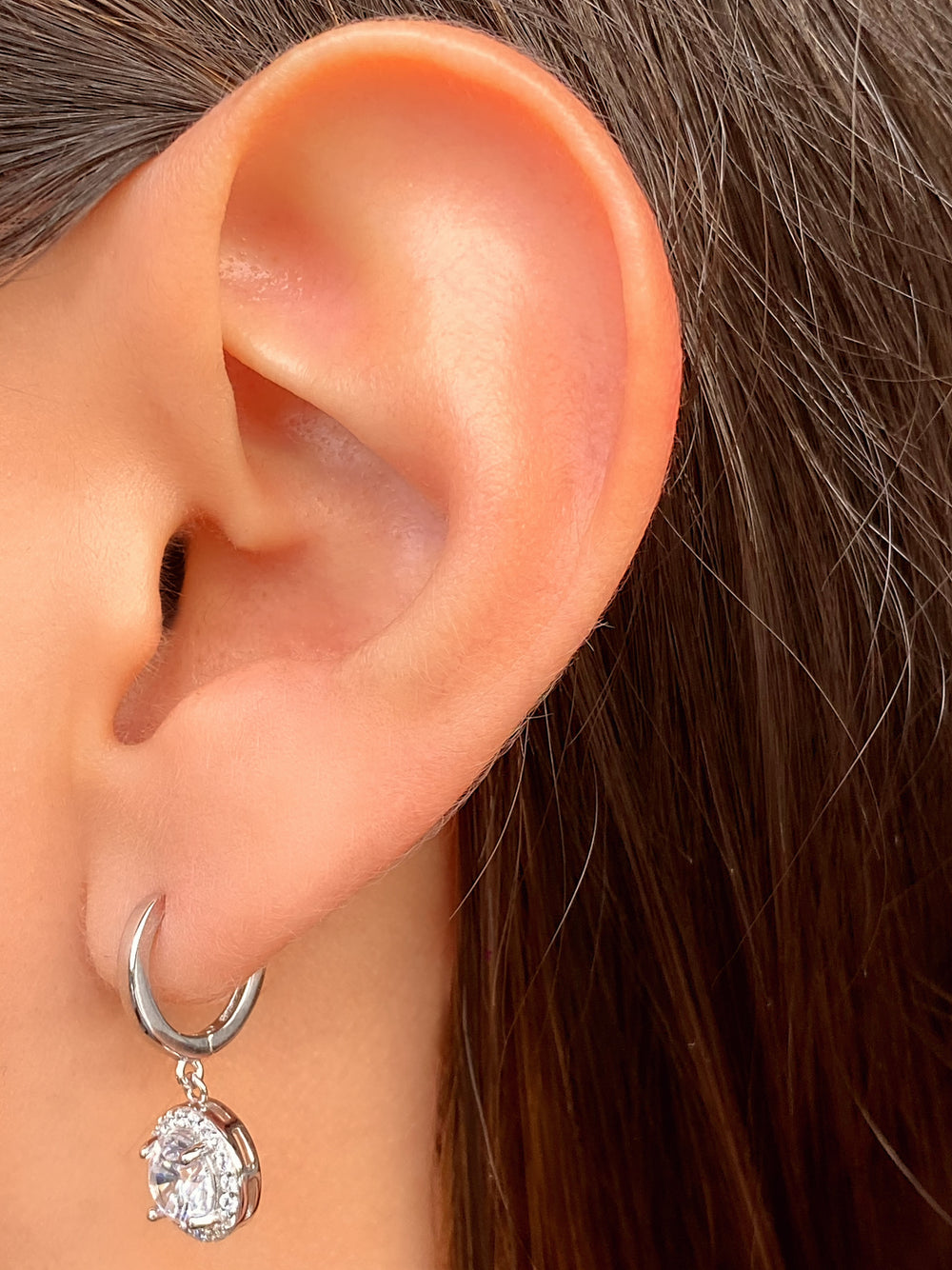 Par Arracada Con Dije Circulo Zirconias