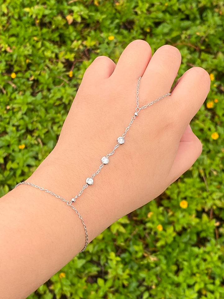 Pulsera Plateada Tres Zirconias Bisel Con Anillo