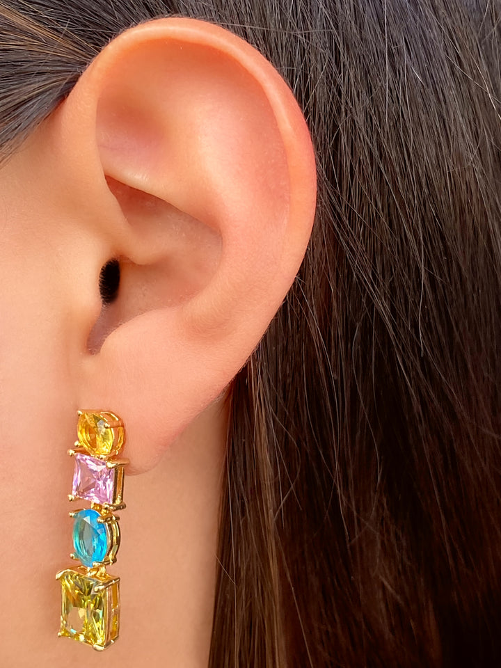 Par Arete Zirconia Redonda, Cuadrada y Ovalada Rainbow