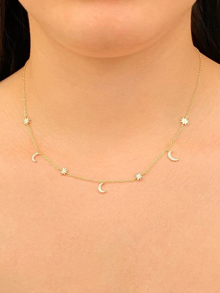 Collar Luna Y Destellos Con Zirconias