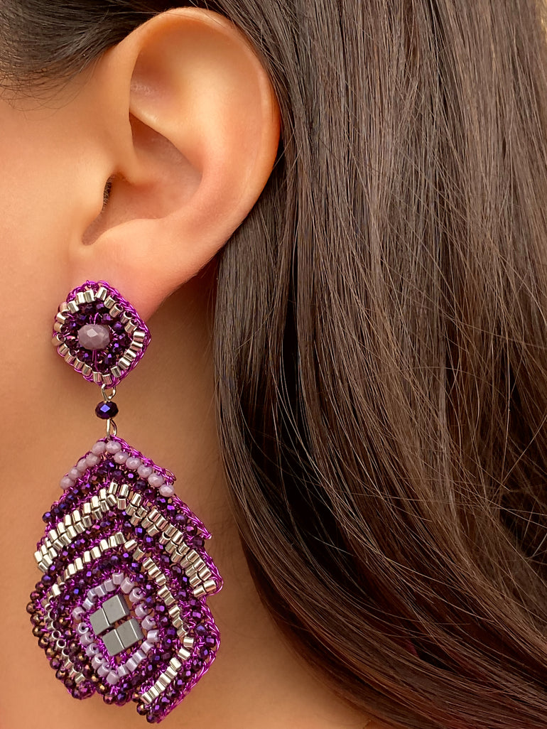 Par Arete Rombo Con Colgante Morado