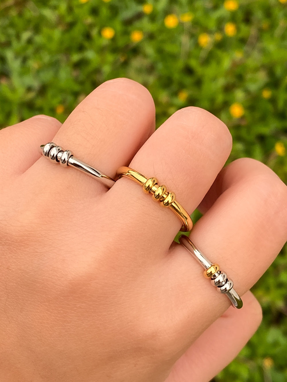 Anillo Con Tres Mini Argollas